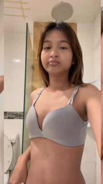 Feeling Satisfied Bago Pumasok sa Trabaho
